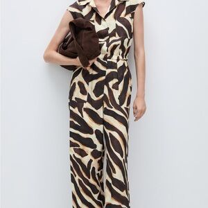 Womens Animal Print Wide-Leg Jumpsuit
